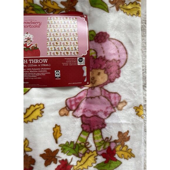 Strawberry Shortcake & Friends FALL  Autumn Soft Plush Throw Blanket 50 X 70” - Picture 6 of 16